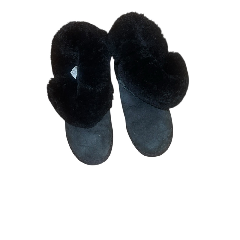 Ugg Women's Black Shearling Boots Size 6